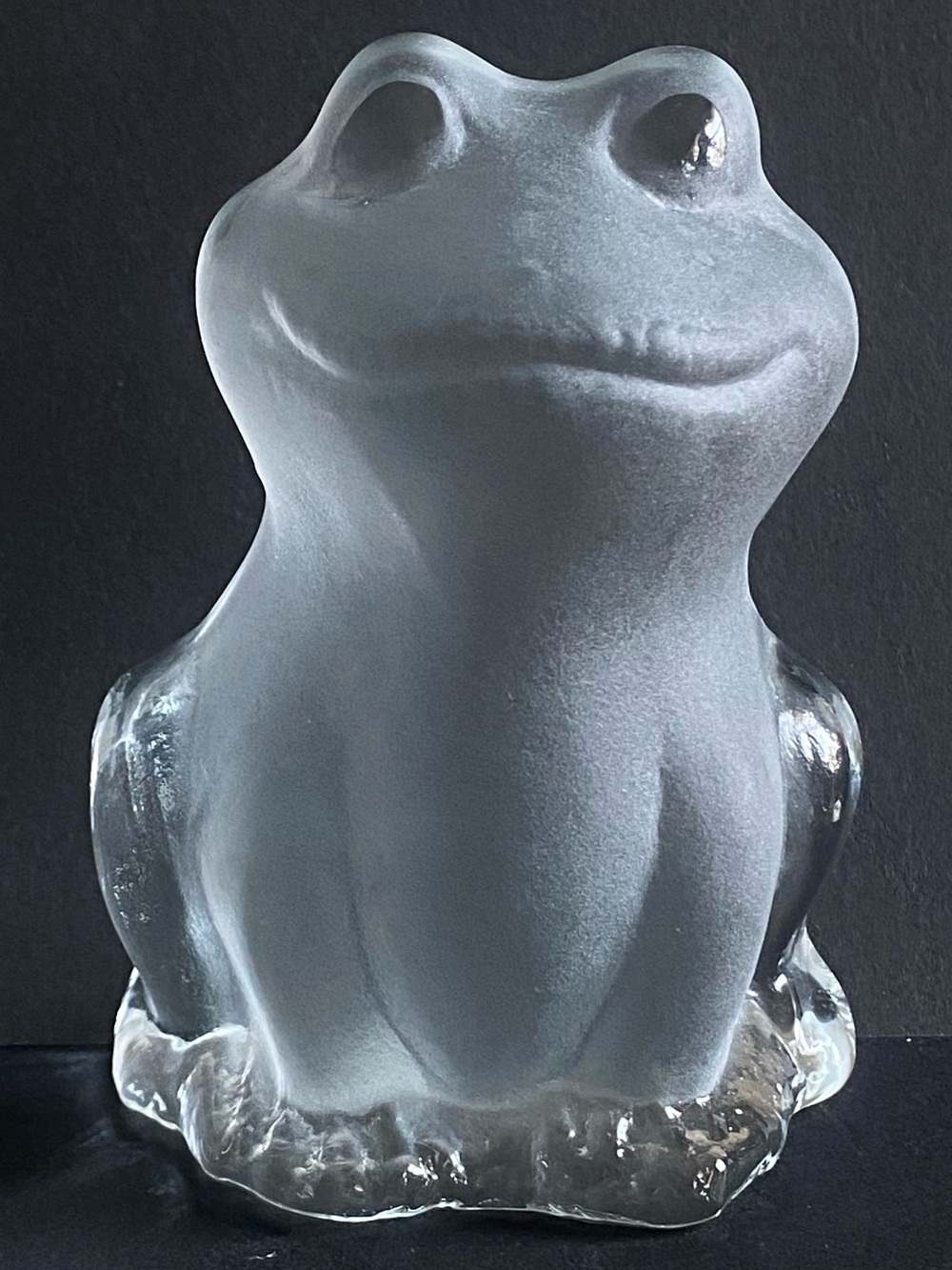 Viking Art Clear & Frosted Satin Glass Frog Figurine Bookend Paperweight 5.5”